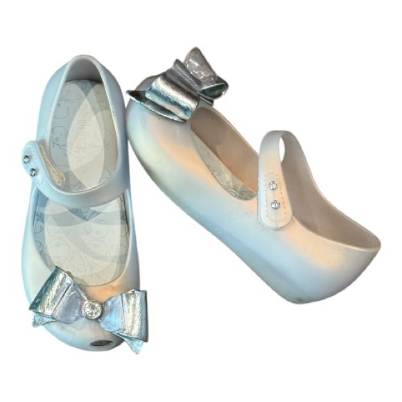 Mini Melissa White Pearl and Silver Maryjanes - Picture 2 of 10